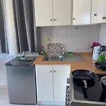 Apartment Xxxxxxxxxxxx *