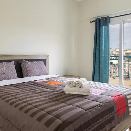 Xxxxxxxxxxxx דירה