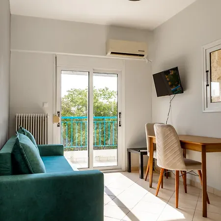 Xxxxxxxxxxxx * לריסה